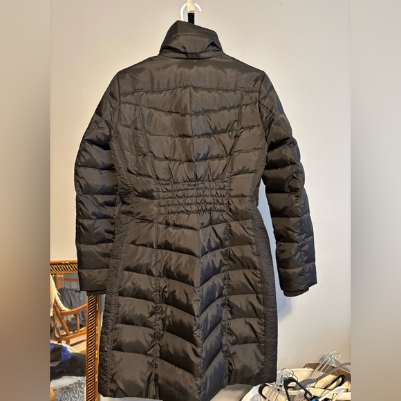 Michael Kors Women's Long‎ Puffer Coat Size small black with gold see pics* - Picture 6 of 16